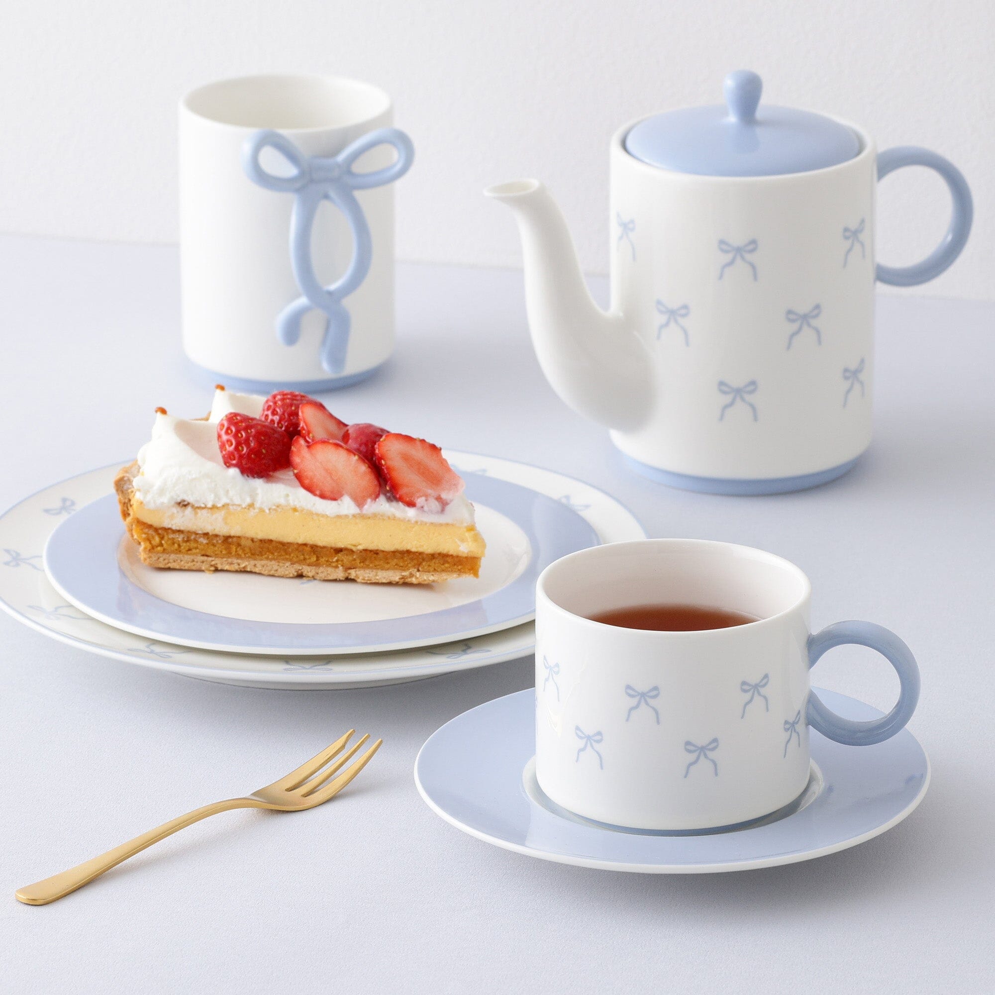 Ribbon Mug Blue