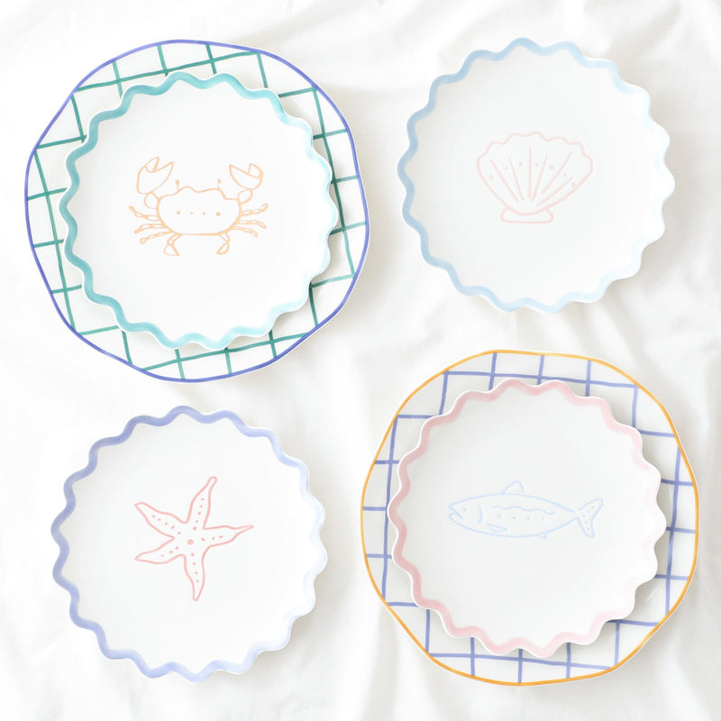 Craft Touch Plate Fish Medium Pink