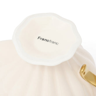 Shell Teapot Beige