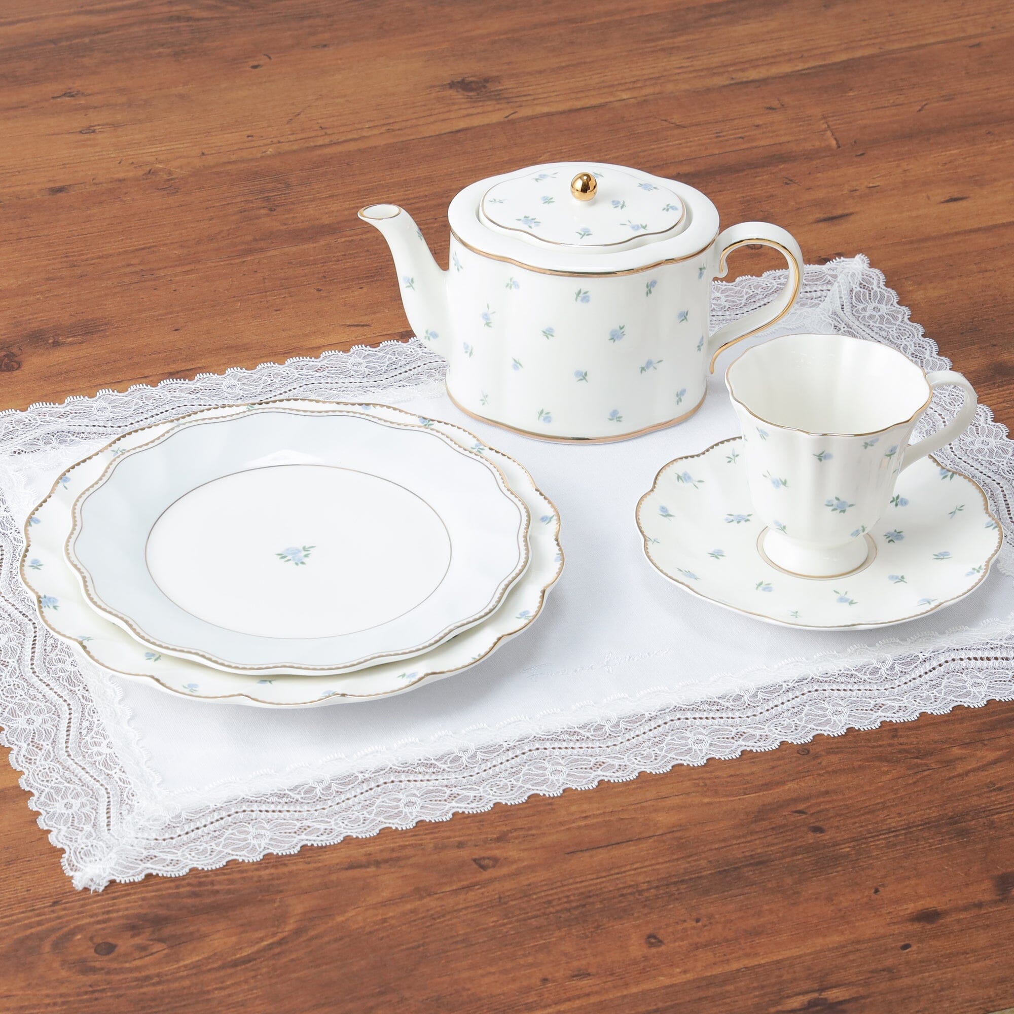 Classic Rose Plate S Blue