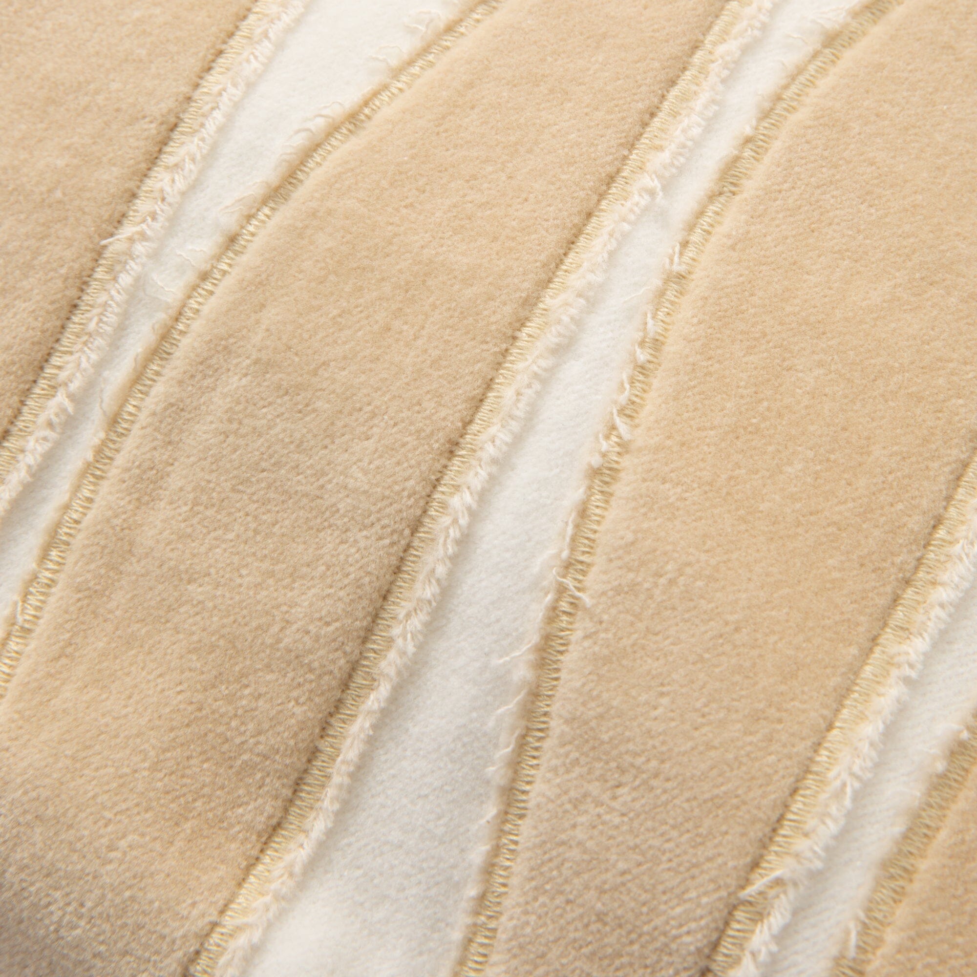 Velvet Aplq Cushion Cover 450 X 450 Ivory