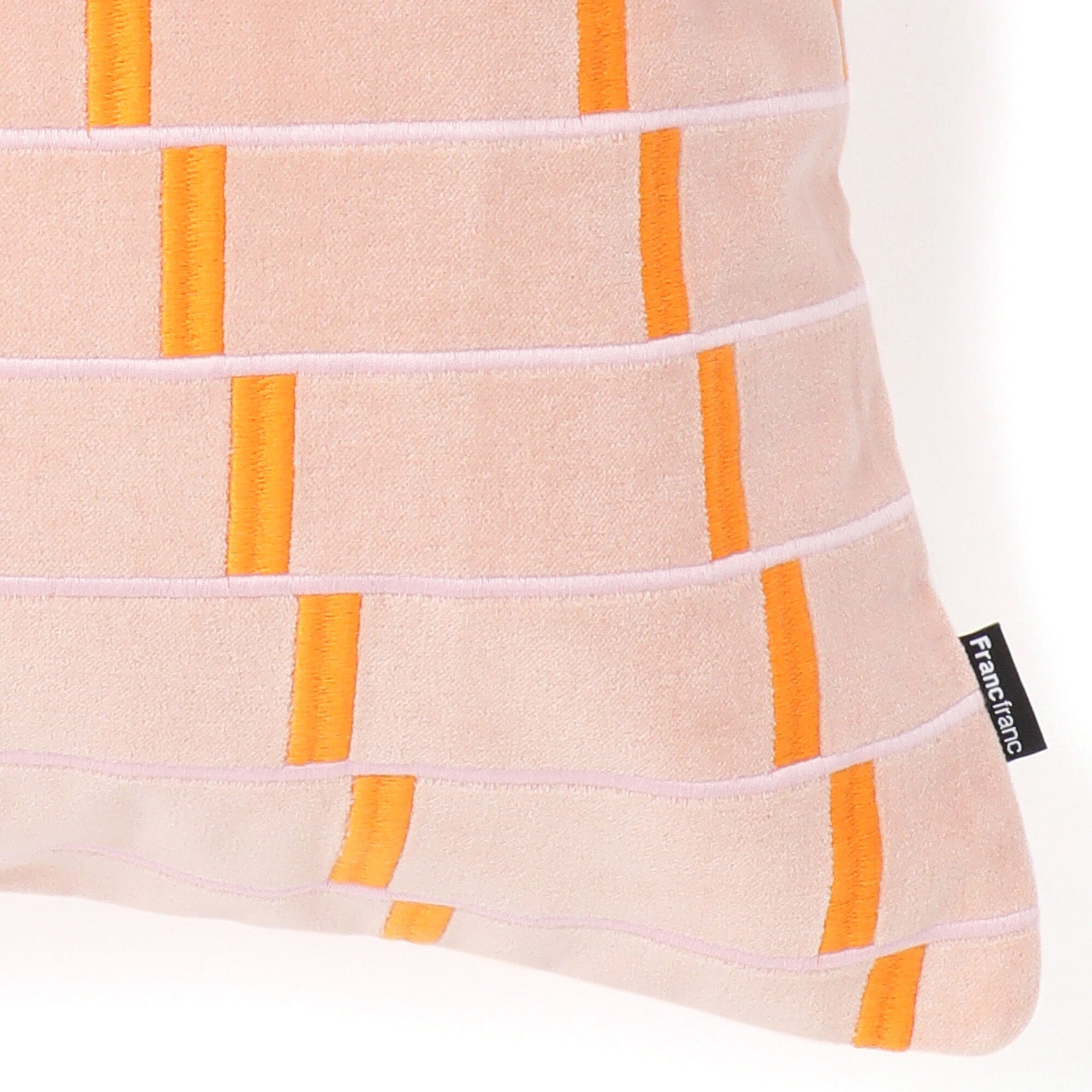 Emb Geo B Cushion Cover 450 X 450 Pink