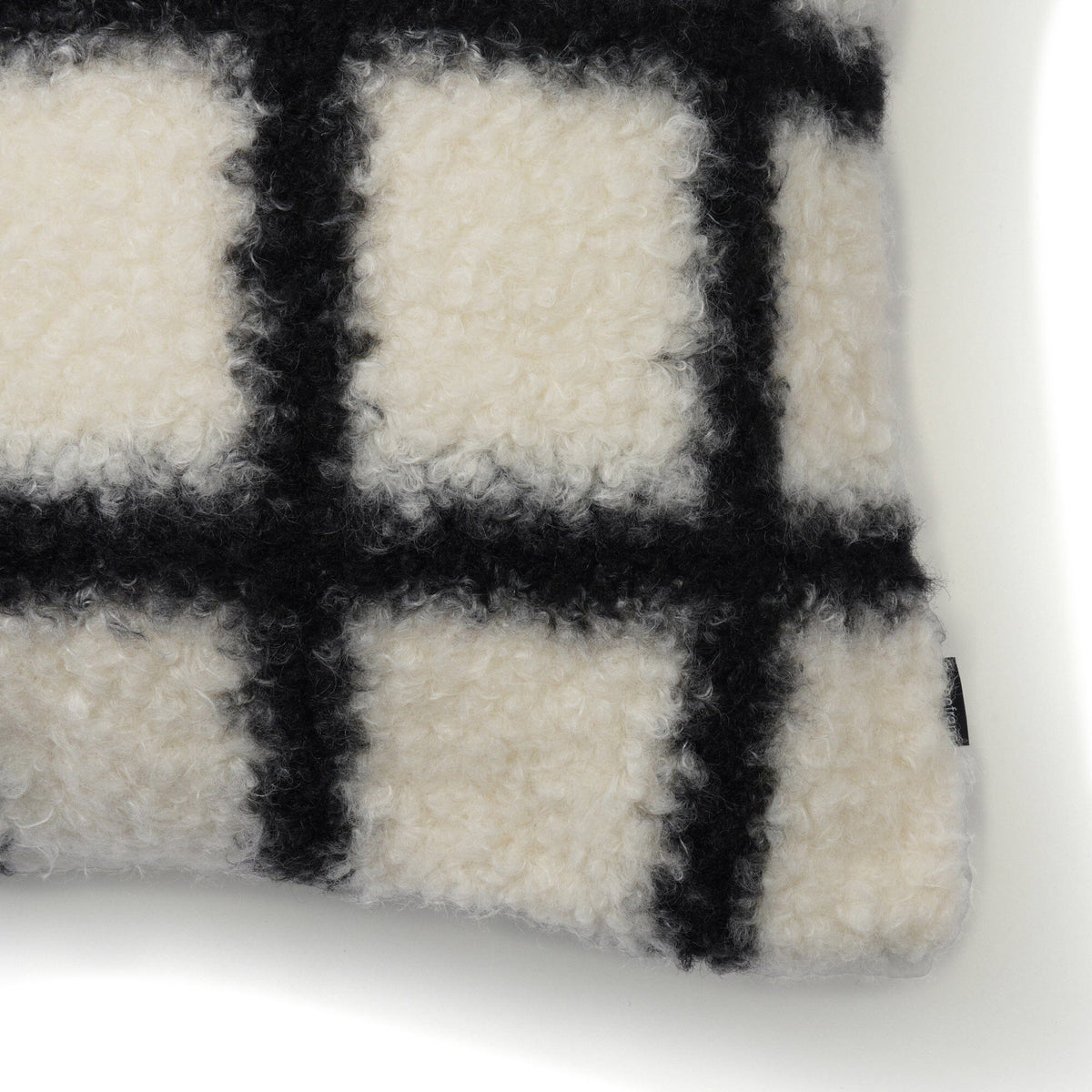 Checked Boa Cushion Cover 450 X 450 White