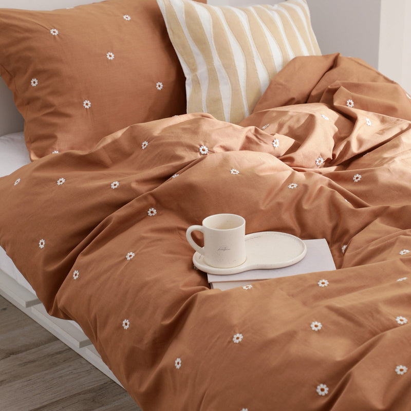 Daisy Embroidery Comforter Case Double Beige