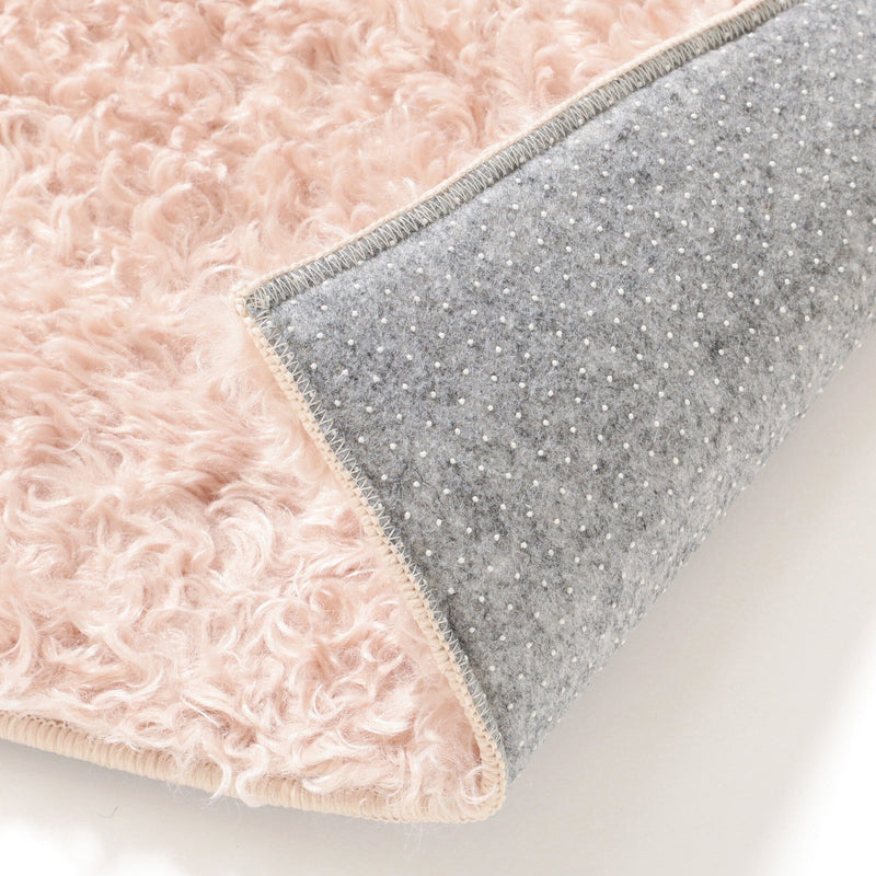 Curlfur Rug Small 1400×1000 Pink