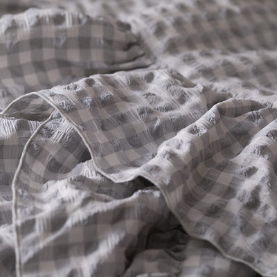 Fuwaro Cooling Quilt Frill Check Single White X Grey