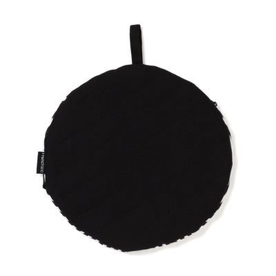 Scalloped Potholder Black