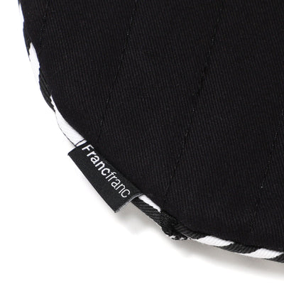 Scalloped Potholder Black