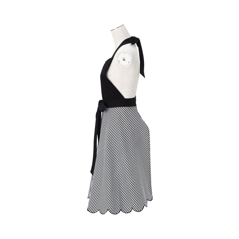 Scalloped Full Apron Black