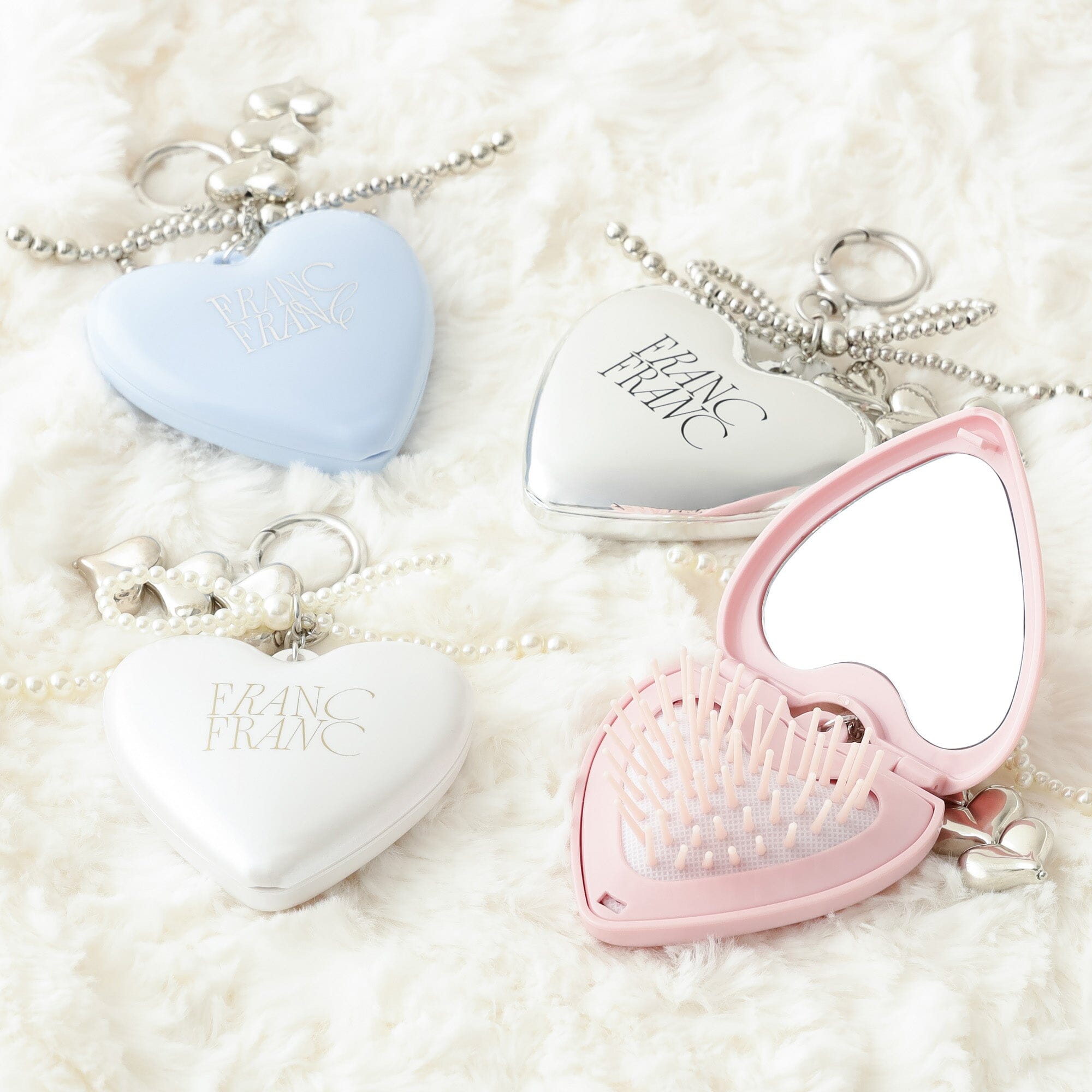 Mirror And Brush With Charm White