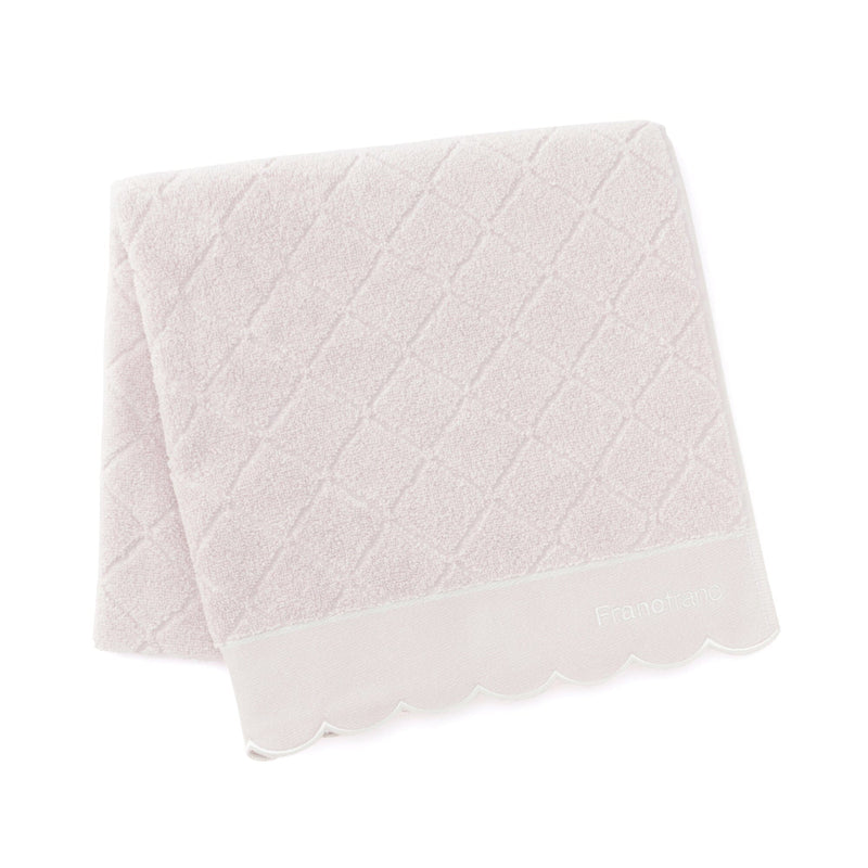 Antibacterial And Deodorizing Quilt Scallop Bath Towel, Pink