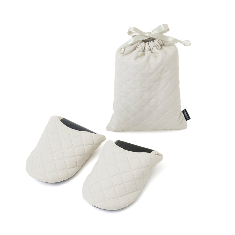 Pocketable Roomshoes Quilted White