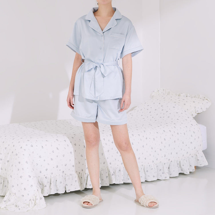 Hyaluronic Acid-Processed Short-Sleeve Shorts Pajamas With Embroidered Logo Light Blue