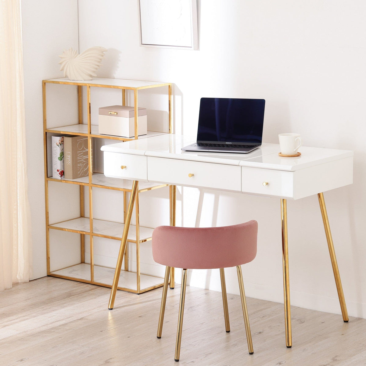 Plumor Stool Pink X Gold