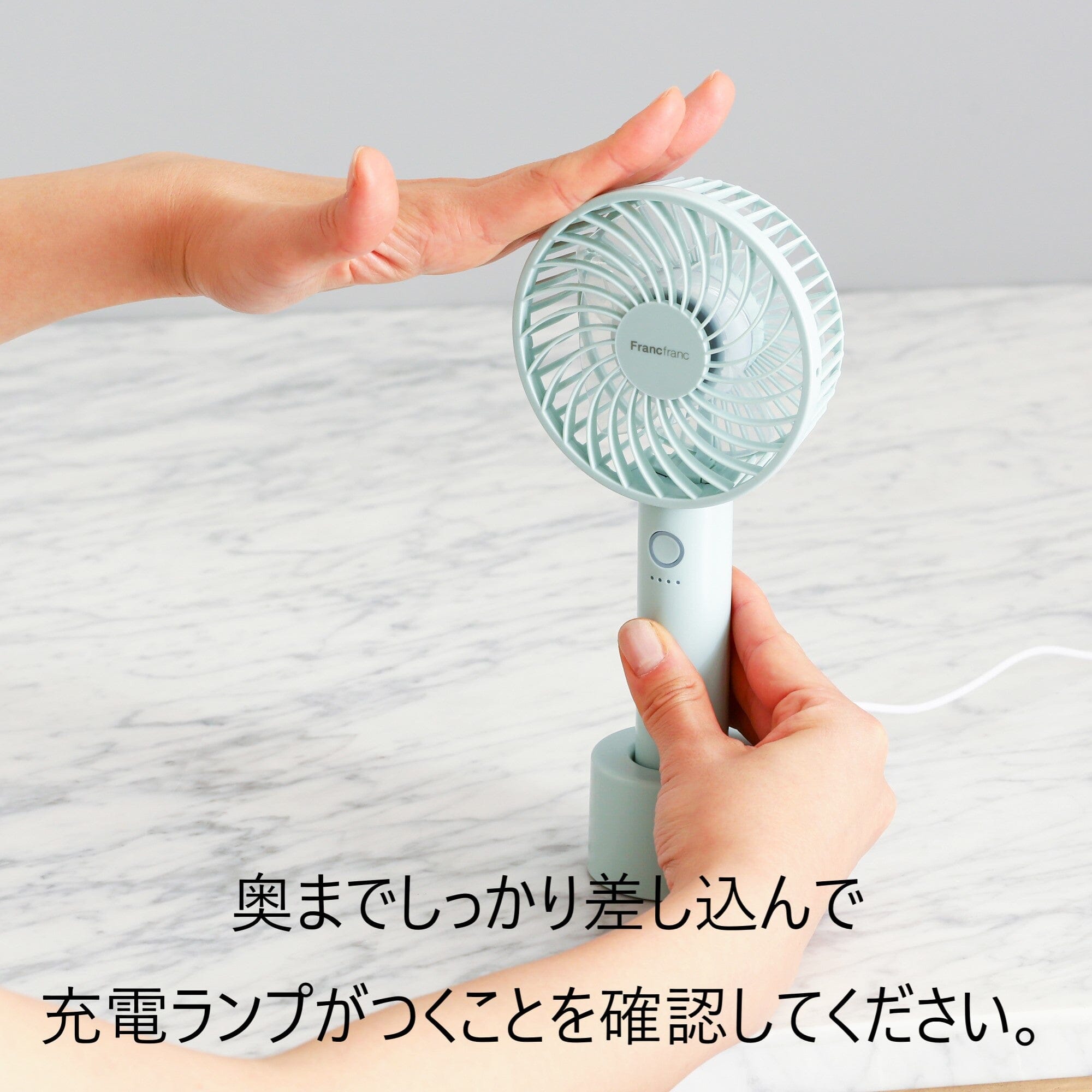 Frais Handy Fan Shiny Red