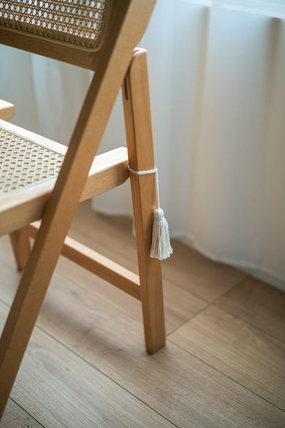 Amu Folding Chair