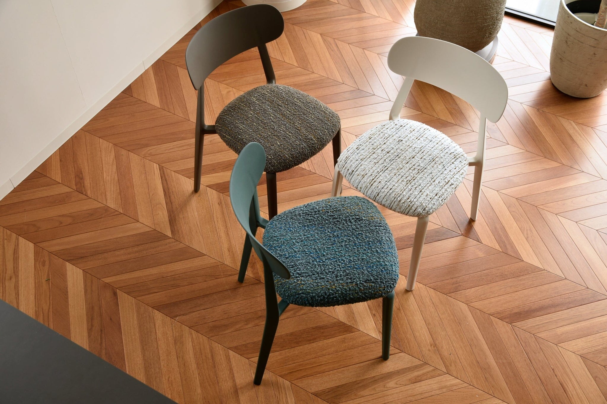 Lilamina Chair Brown
