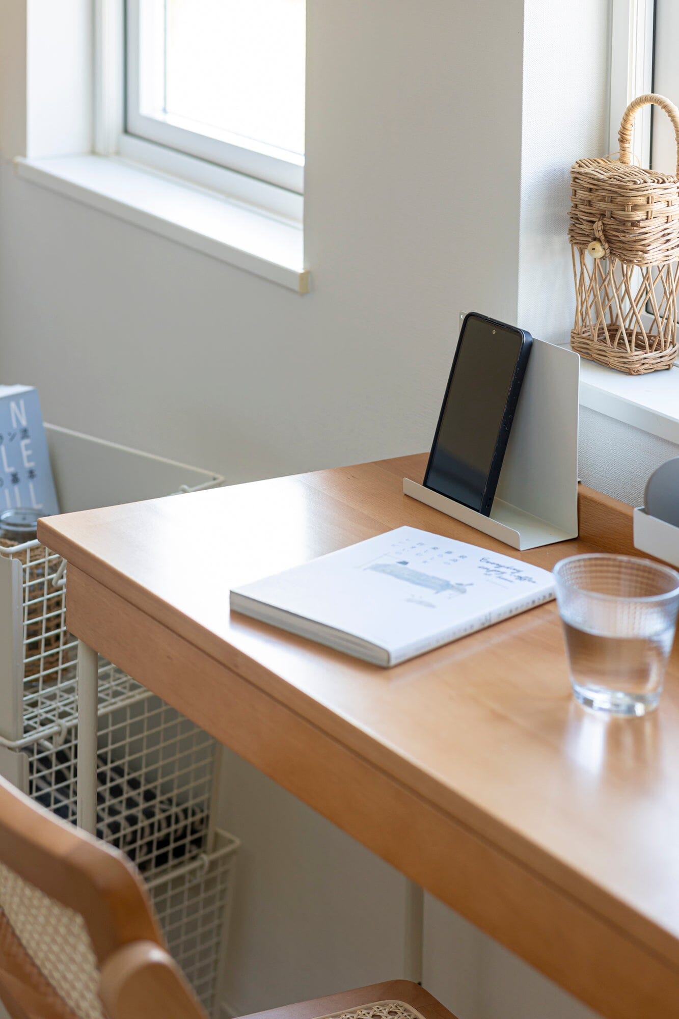 Liv Desk