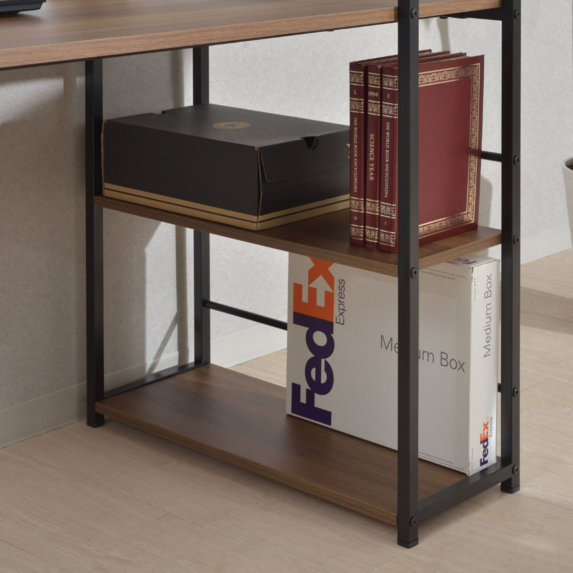 Pt Desk  1200 X 600 X 720 Brown